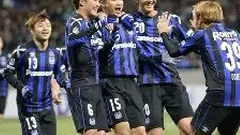 【揭秘】利物浦传奇陨落：从“四冠王”到“无依无靠”，斯洛特如何耗尽克洛普的精锐根基？