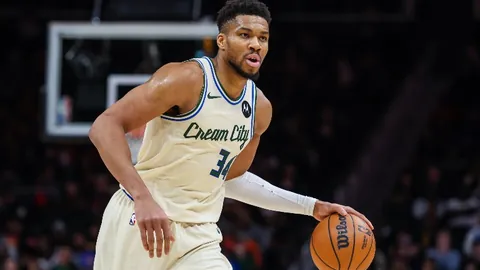 “英超争霸图景揭晓，利物浦连续144日稳居榜首领先地位”